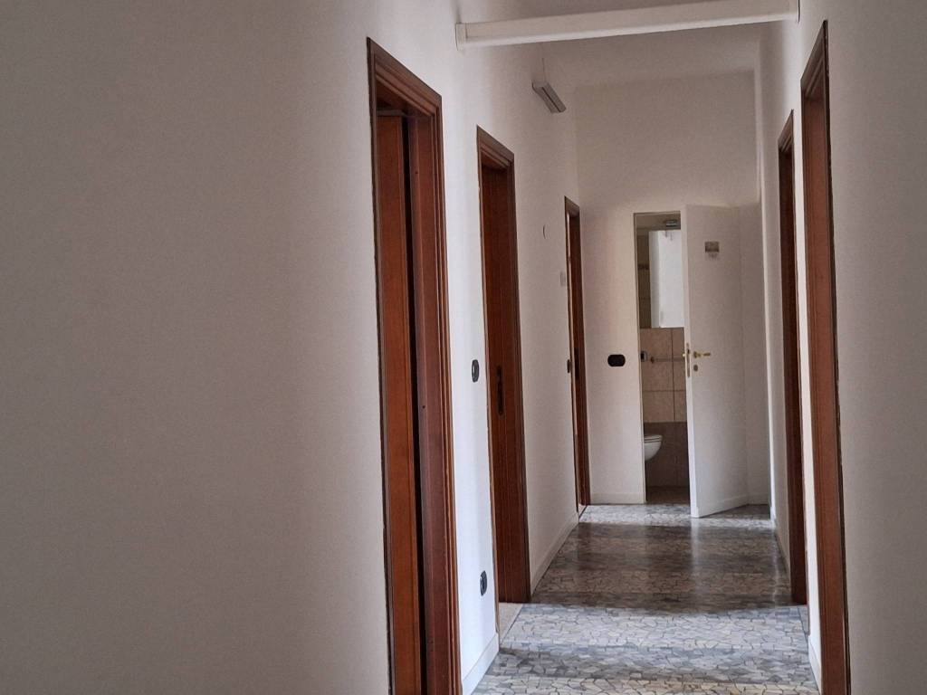 Immobile a Piacenza in Via 4 Novembre - Foto 5