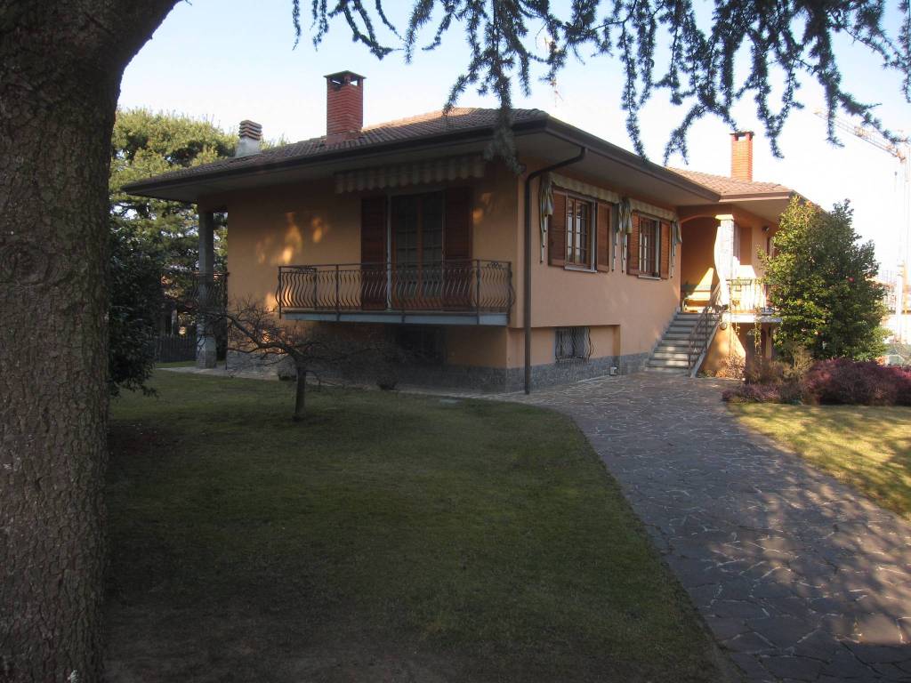 Villa a Cadrezzate con osmate - Foto 2