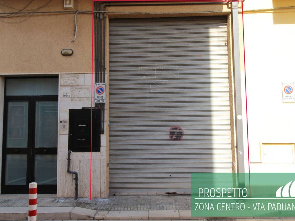 Box / garage a Mesagne in Via Paduano, 46 - Foto 2