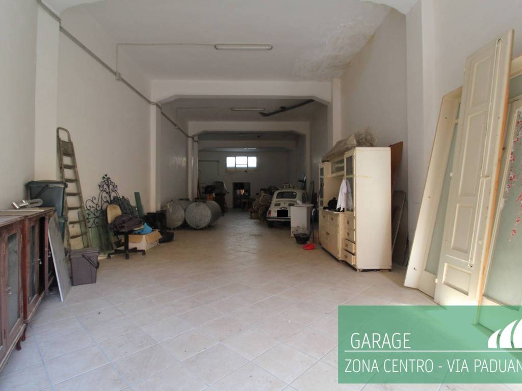 Box / garage a Mesagne in Via Paduano, 46 - Foto 3