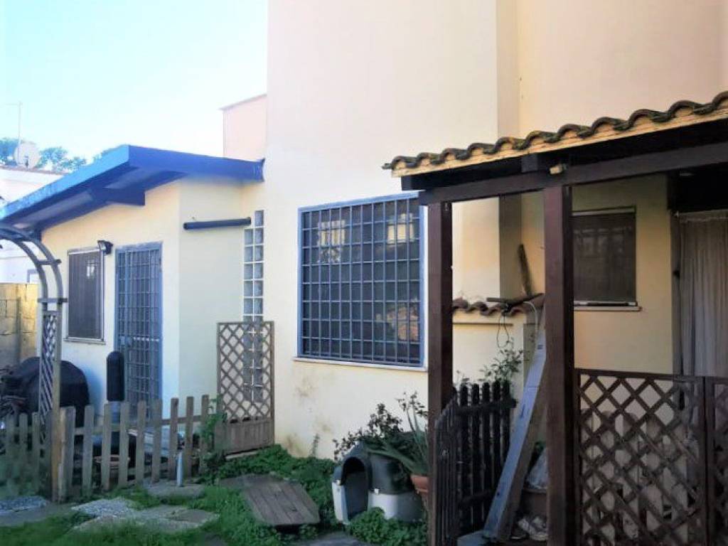 Villa a Fiumicino - Foto 1