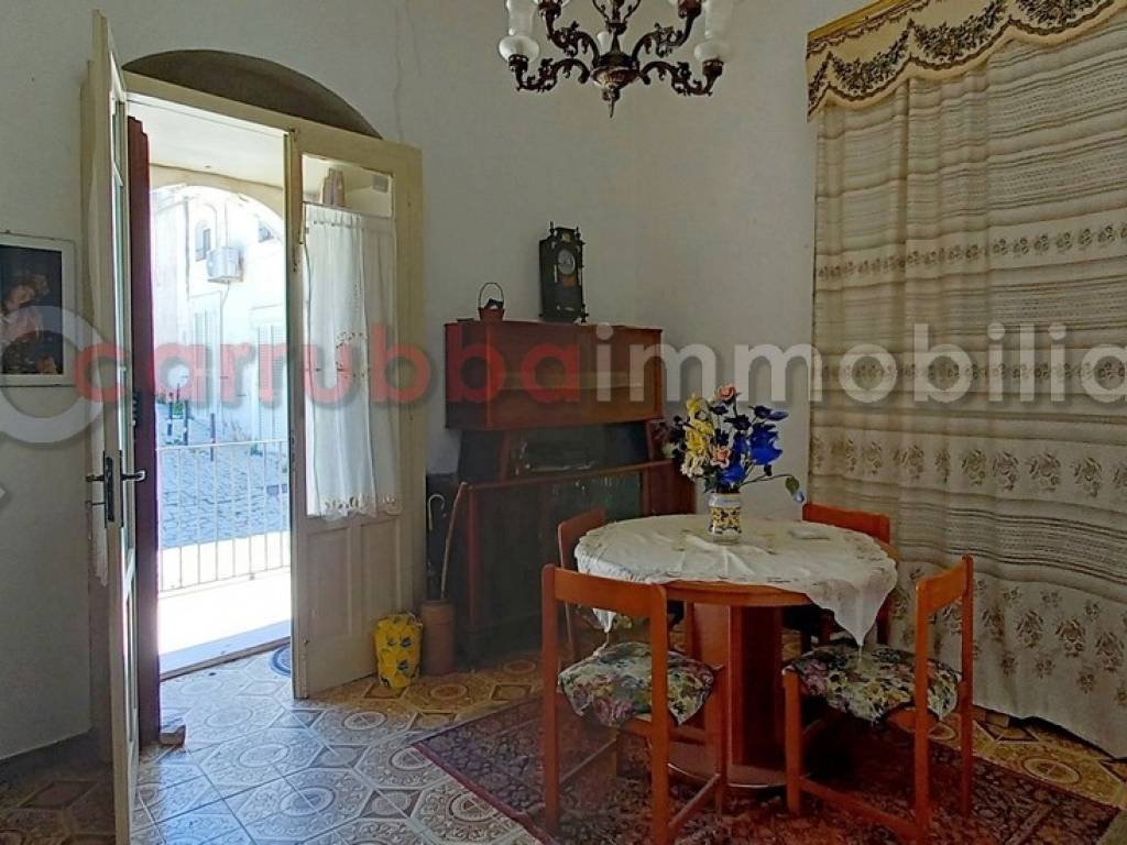 Casa indipendente a Scicli in Piazza Enrico Dandolo - Foto 5