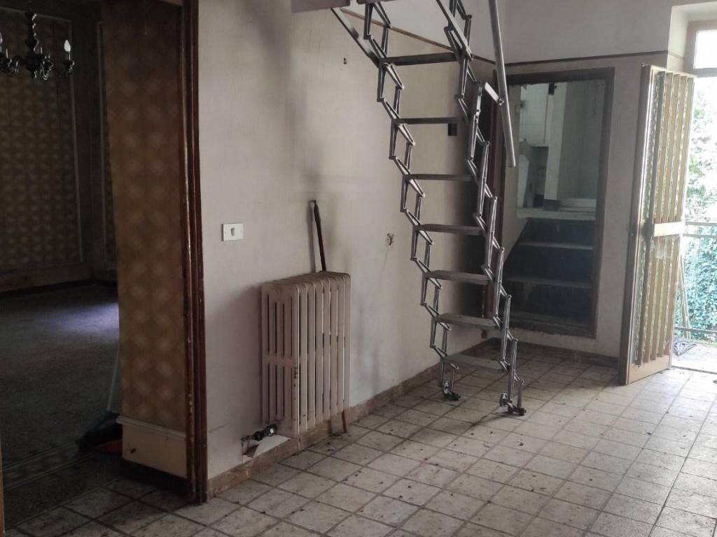Attico / mansarda a Vernio in Via Roma - Foto 5