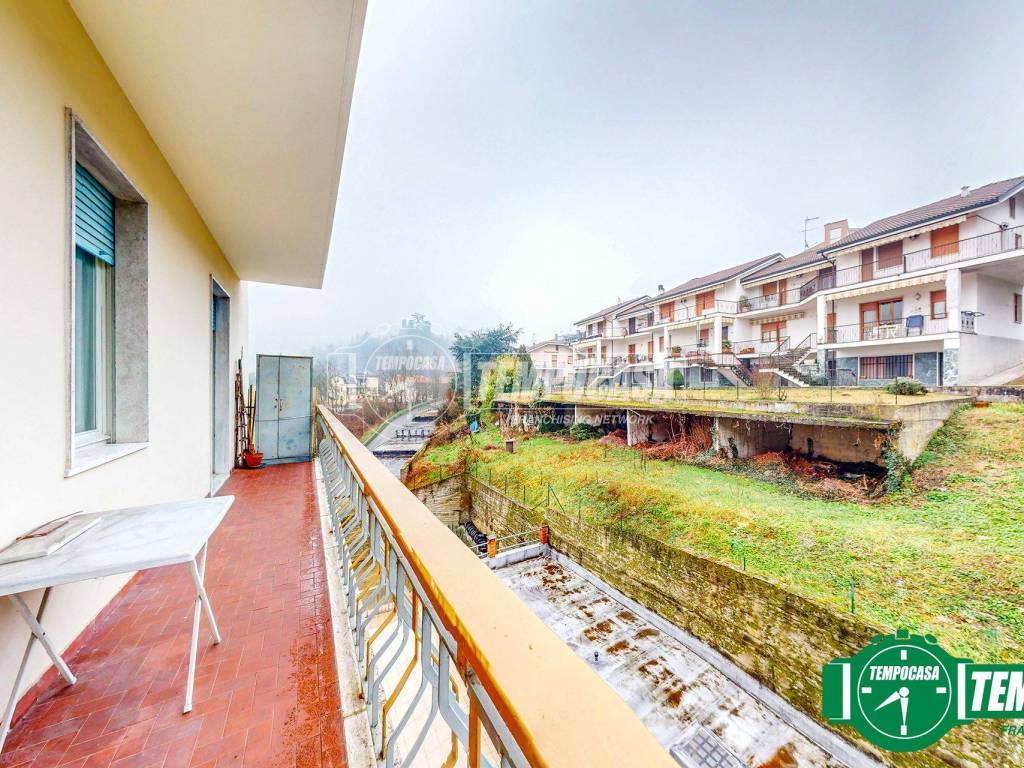 Appartamento a Acqui terme in Via Ugo Foscolo - Foto 3