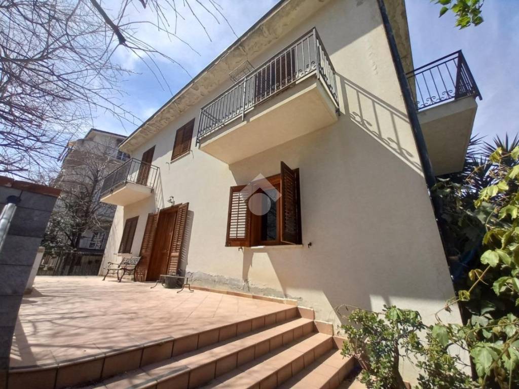 Villa a Campofelice di roccella in Viale Italia, 1 - Foto 3