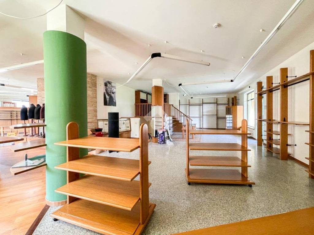 Immobile a Cavenago d'adda in Piazzale Alfredo Malgeri - Foto 4