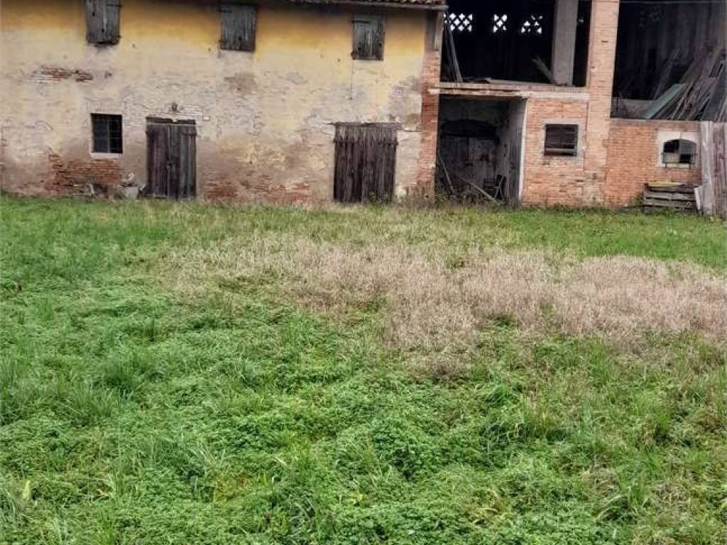 Rustico / casale a Castelfranco emilia in via commenda - Foto 2