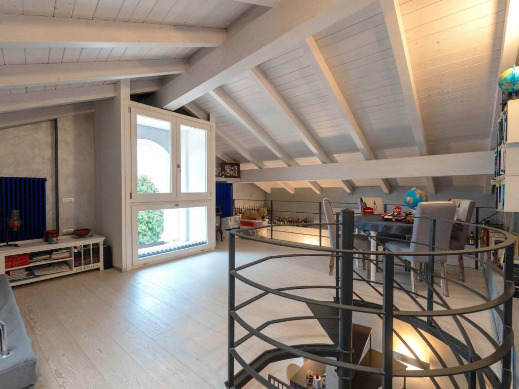 Casa indipendente a Verbania in Via Marini - Foto 2