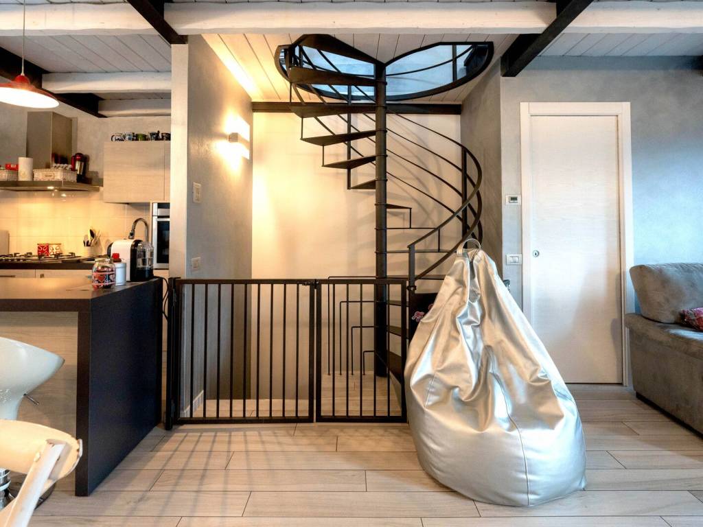 Casa indipendente a Verbania in Via Marini - Foto 3