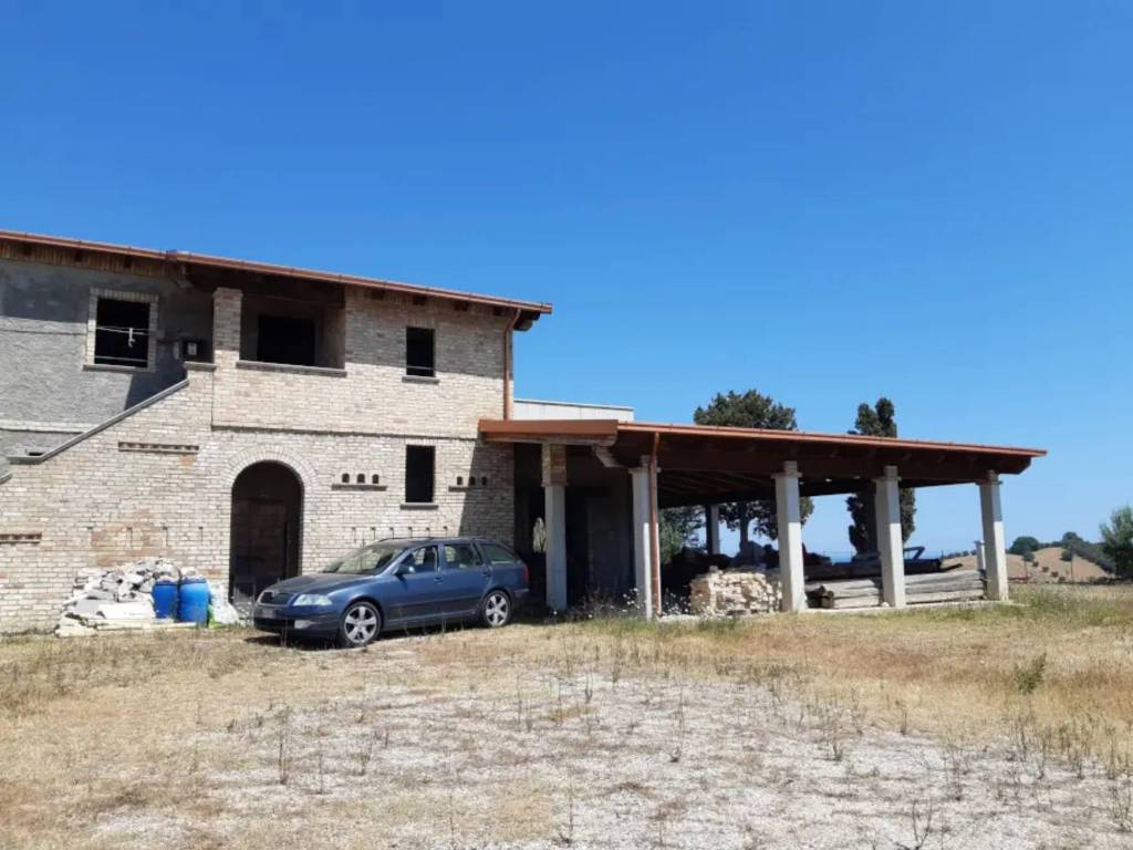 Rustico / casale a Tortoreto in Via del Vecchio Focolare - Foto 5