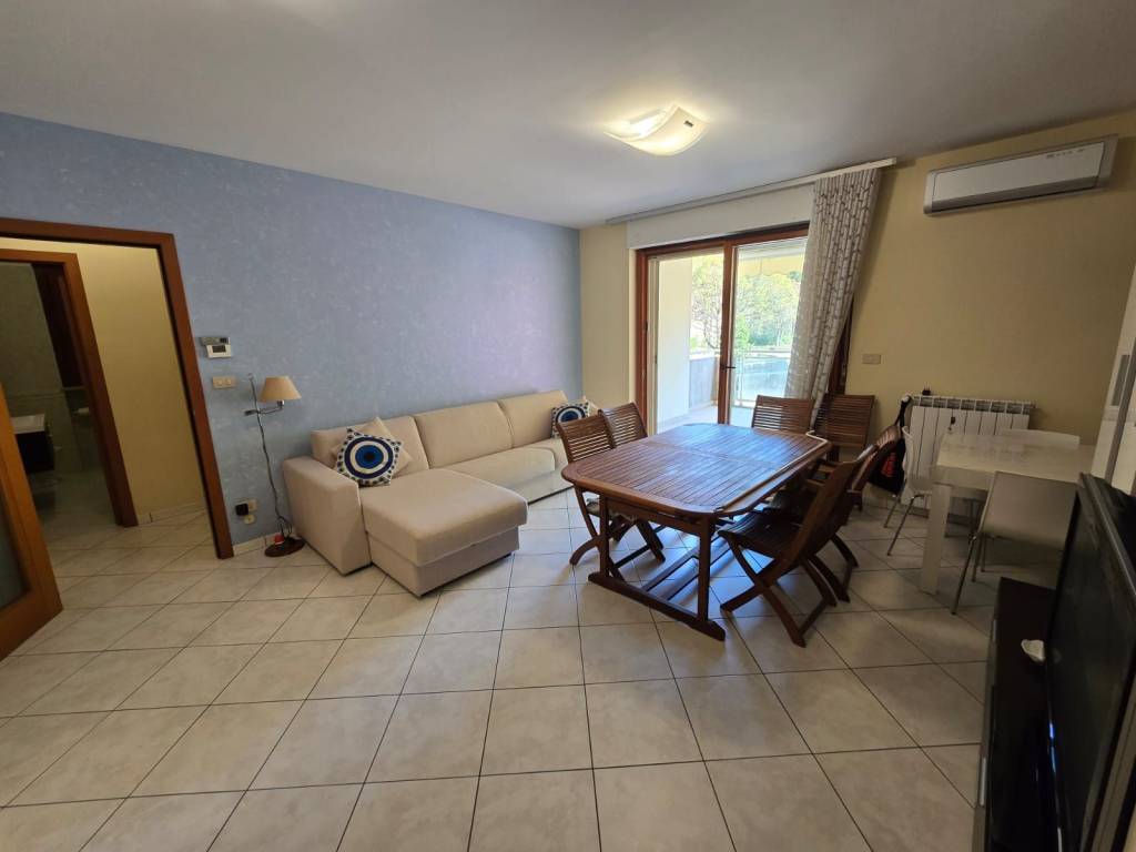 Appartamento a Pescara in Via Filippo Corridoni, 49 - Foto 2