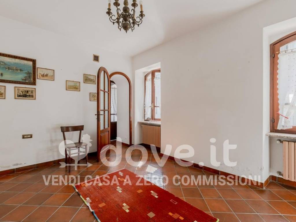Villa a Cocquio-trevisago in Contrada Carnisio, 1 - Foto 3