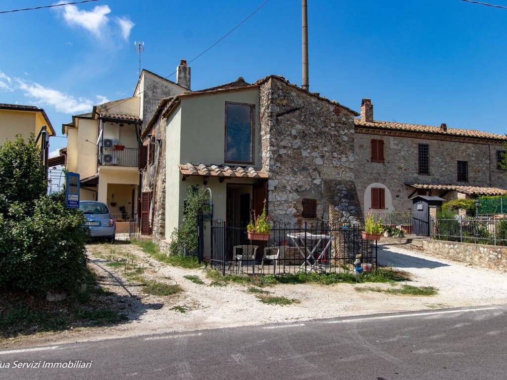 Villa a Amelia in Via Rimembranze, 8 - Foto 3