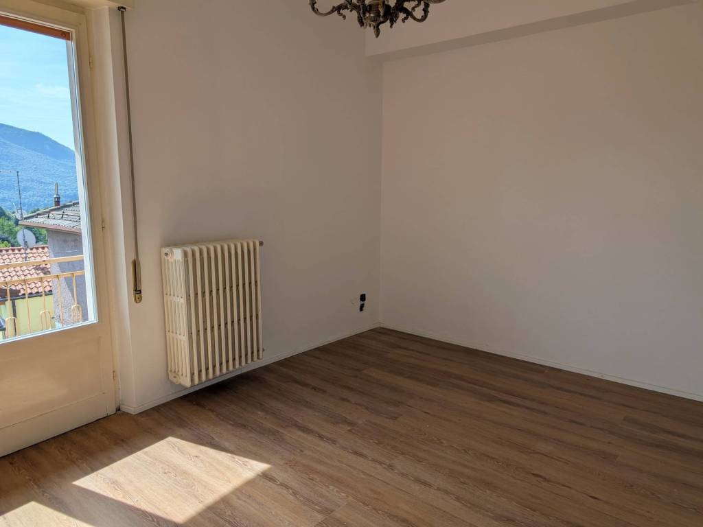 Appartamento a Cuasso al monte in Via Roma, 68 - Foto 5
