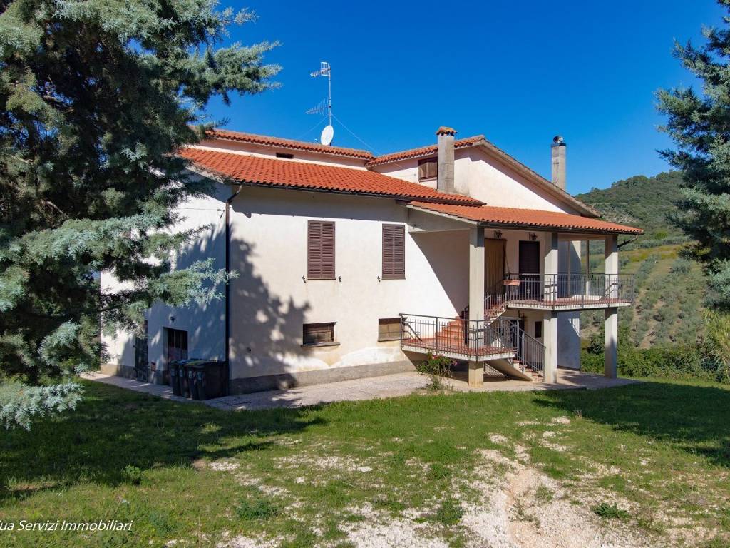 Villa a Amelia in Via Rimembranze, 8 - Foto 2