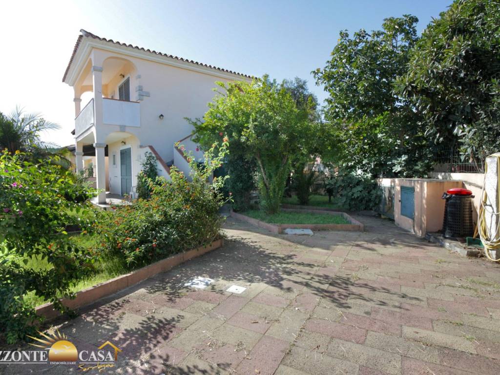 Villa a Budoni in Via Dora Baltea, 2 - Foto 3