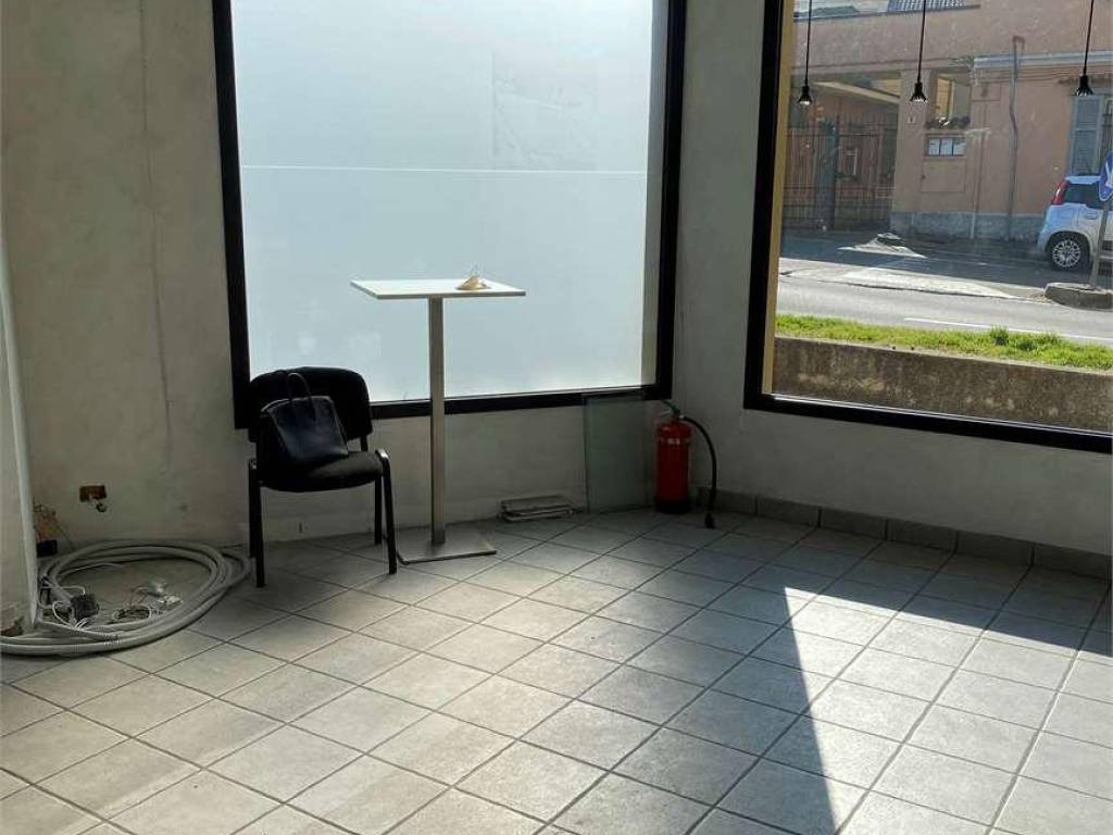 Immobile a Sesto calende in via piave - Foto 4
