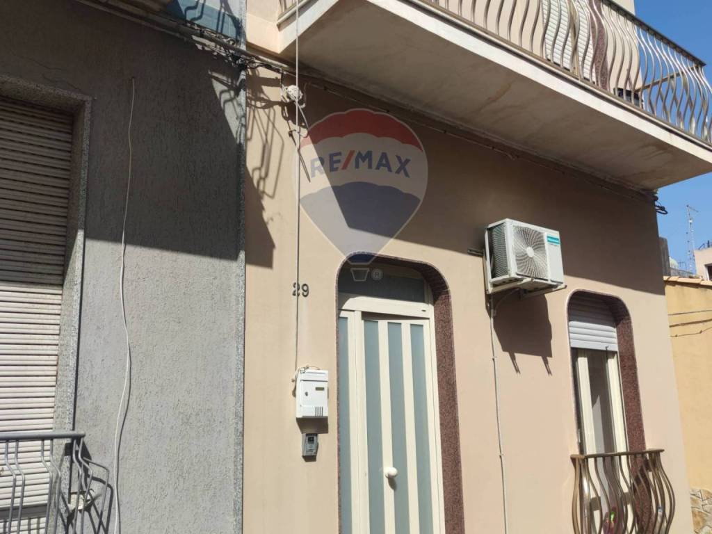 Casa indipendente a Pachino in Via Biagio Pisana, 29 - Foto 3