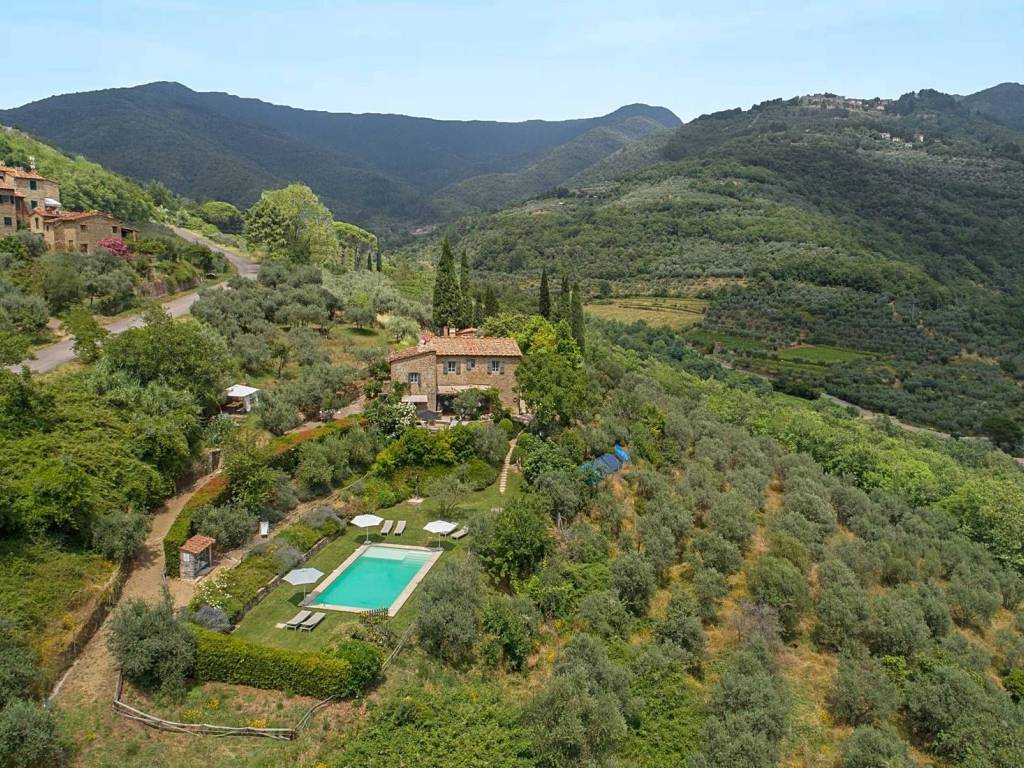 Rustico / casale a Loro ciuffenna in Località Loro Campagna - Foto 2