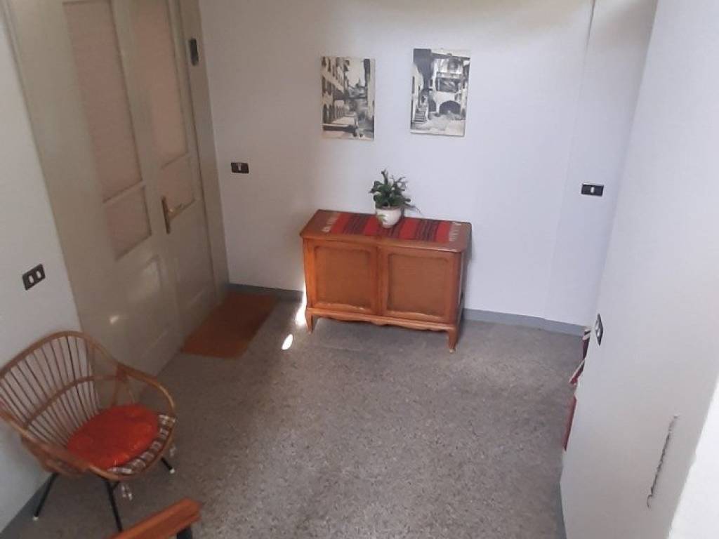 Appartamento a Chiavenna in Via Guglielmo Marconi, 13 - Foto 4