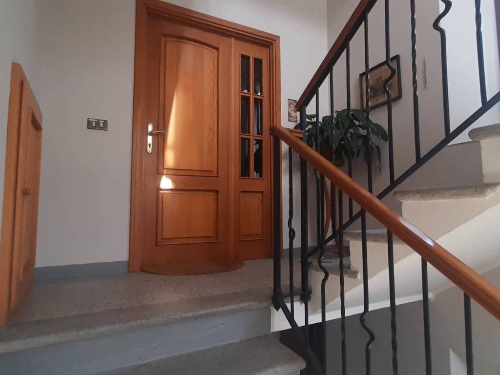 Appartamento a Chiavenna in Via Guglielmo Marconi, 13 - Foto 5