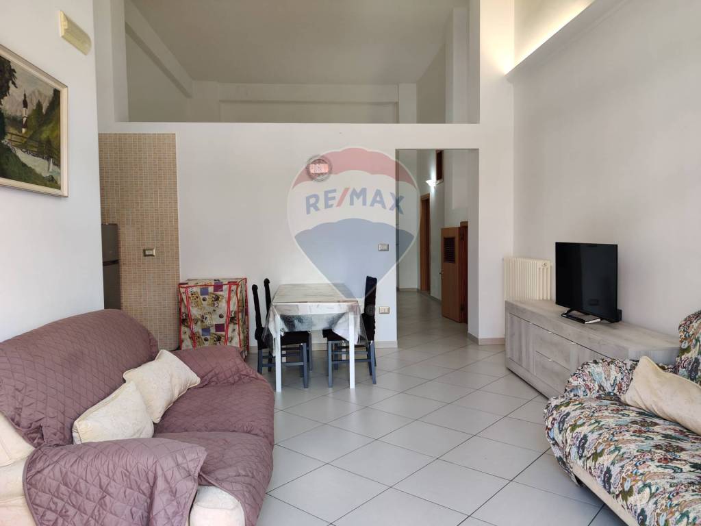 Appartamento a Manfredonia in Via dei Veneziani, 11 - Foto 2