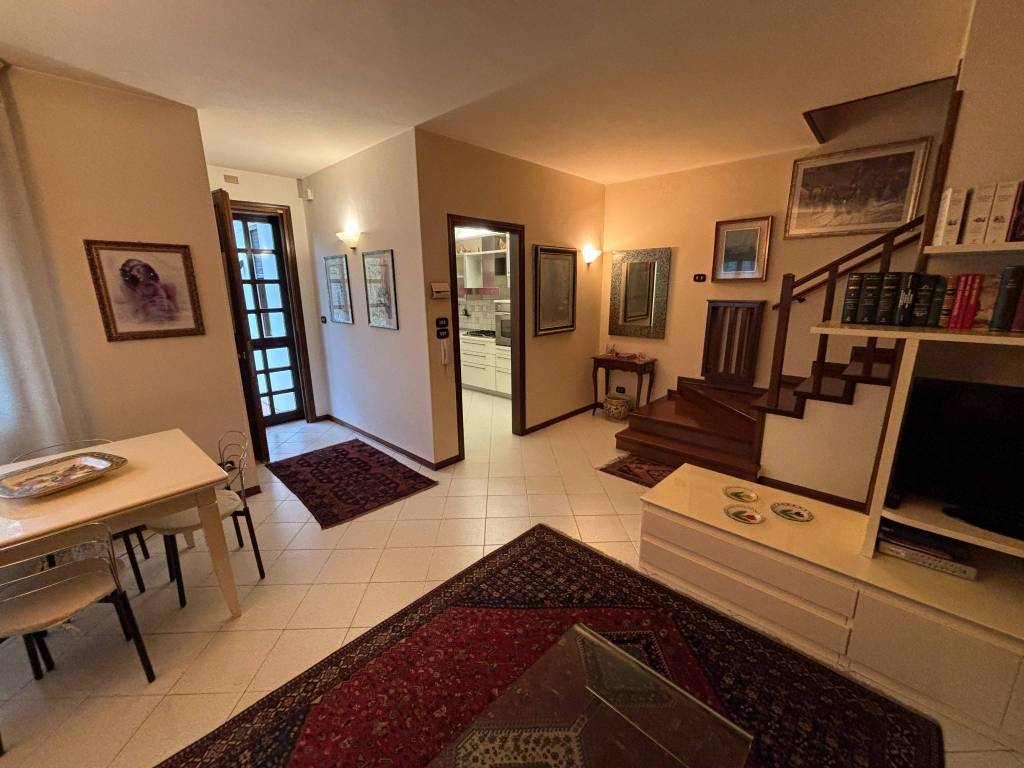 Villa a Adria in Via Nino Cattozzo - Foto 2