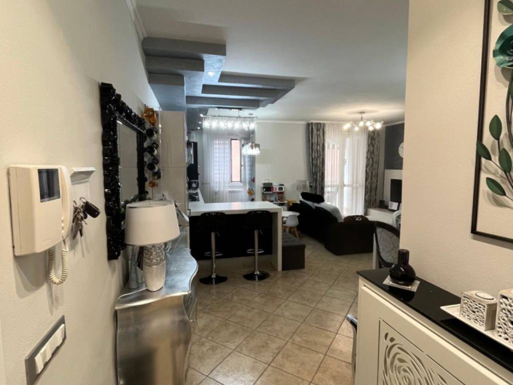 Appartamento a Mirandola in Via Piemonte, 49 - Foto 2