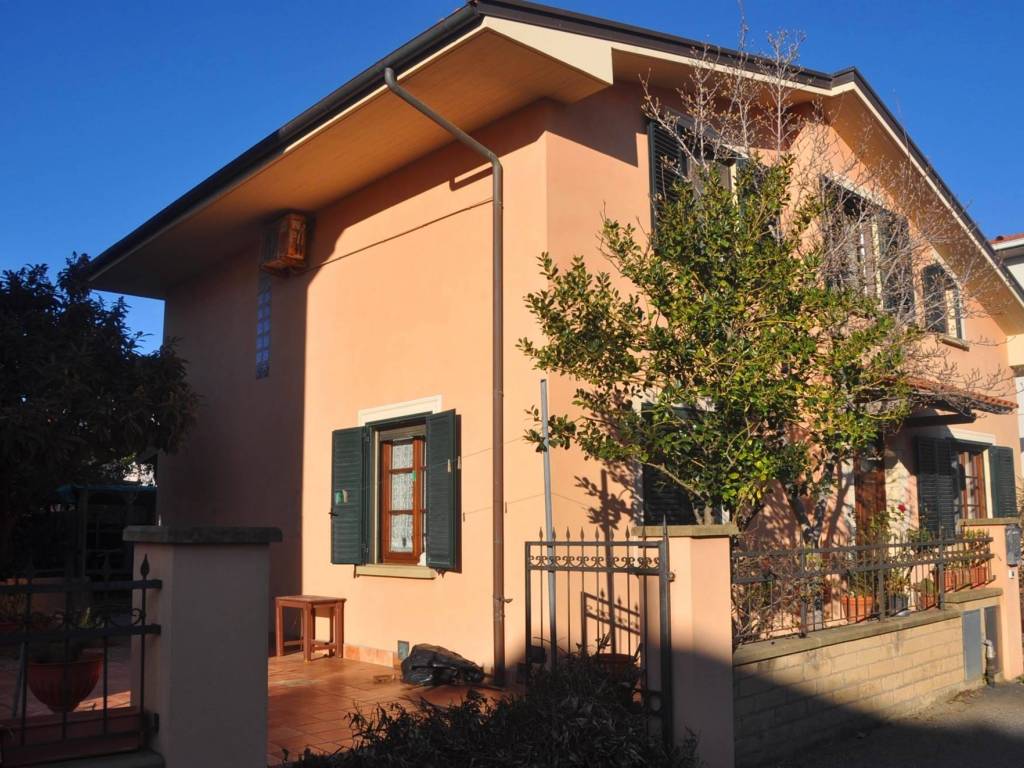 Villa a Rosignano marittimo in Via Antonio Pigafetta - Foto 2