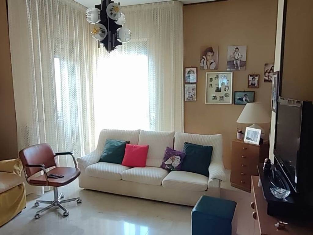 Appartamento a Martina franca in Via Alessandro Fighera - Foto 4