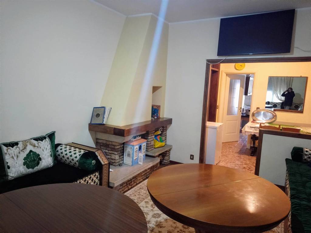 Appartamento a Valdilana in via B. Sella, 126 - Foto 2