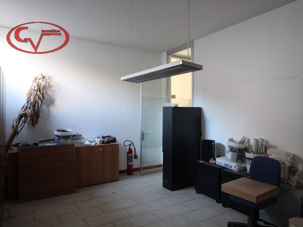 Immobile a Montevarchi in Viale Armando Diaz - Foto 2