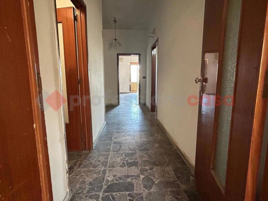 Appartamento a Faggiano in PIAZZA VITTORIO VENETO , 17 - Foto 2