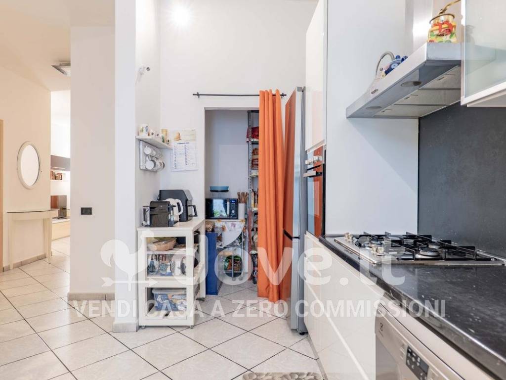 Appartamento a Prato in Via Giuseppe Becherini - Foto 5