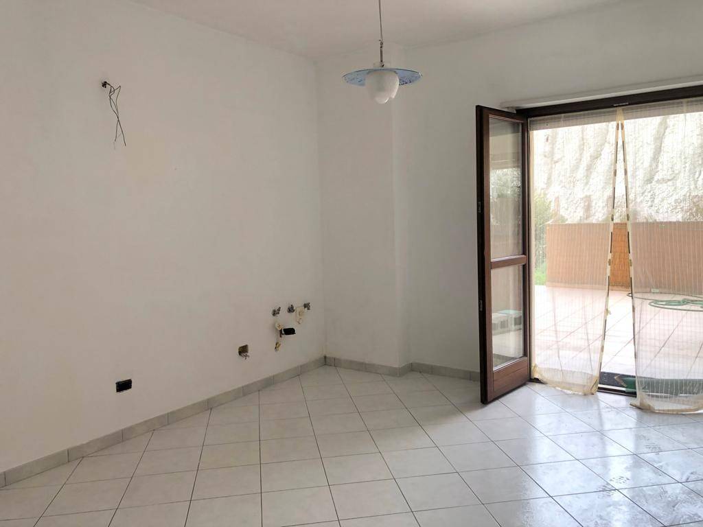 Appartamento a Crotone in Via Pio La Torre - Foto 3