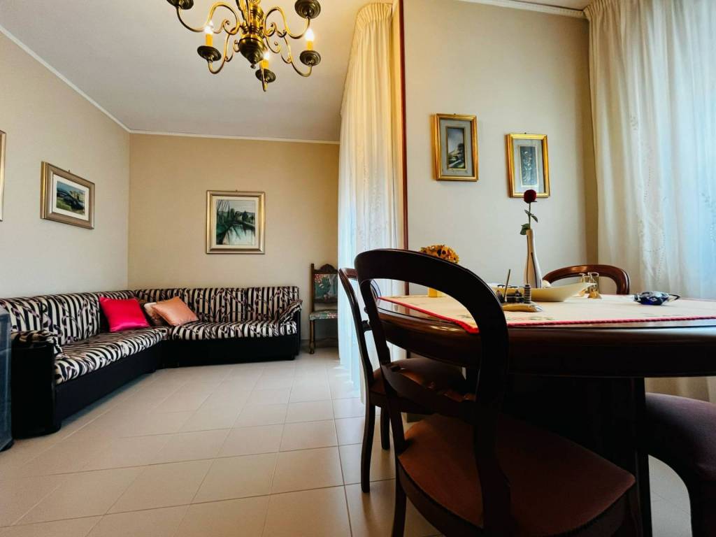 Appartamento a Lucera in VIA BEATO ANGELICO, 46 - Foto 2