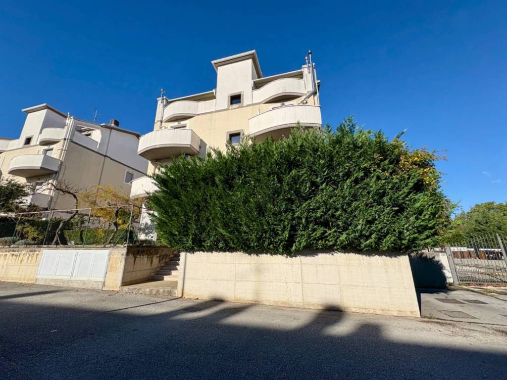 Appartamento a Fabriano in VIA CARLO URBANI, 52 - Foto 4