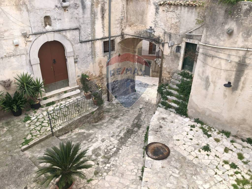 Palazzo / stabile a Vico del gargano in Via Chiesa Madre, 11 - Foto 4