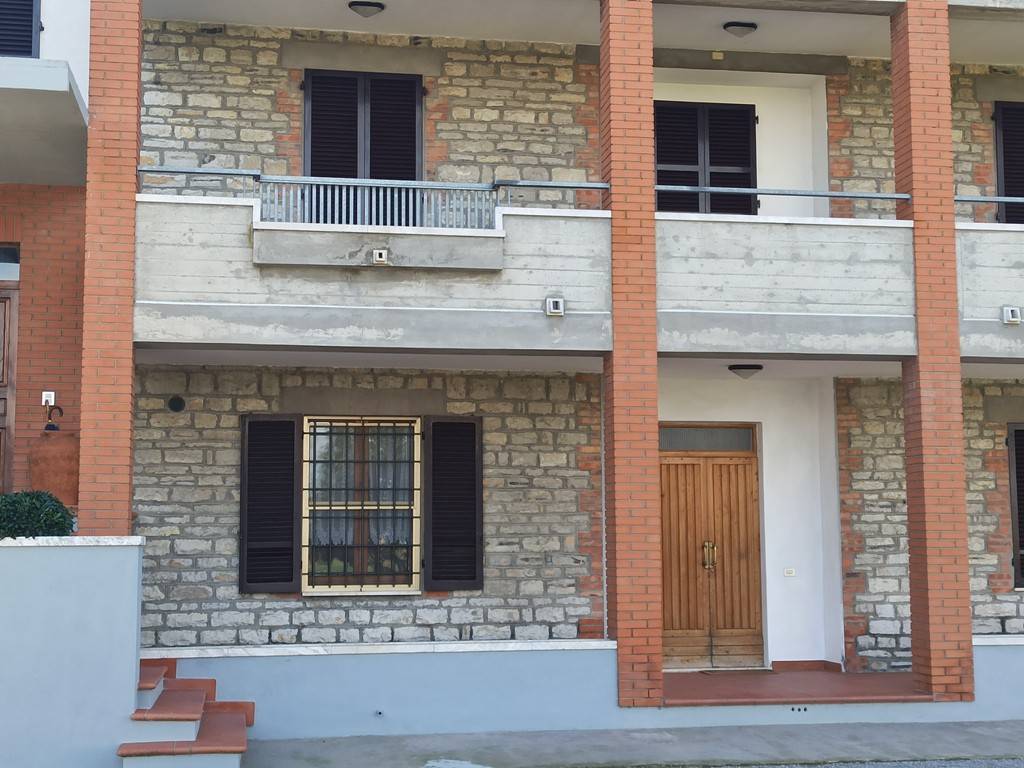 Appartamento a Castiglione del lago in Frazione di C.Lago - Foto 2