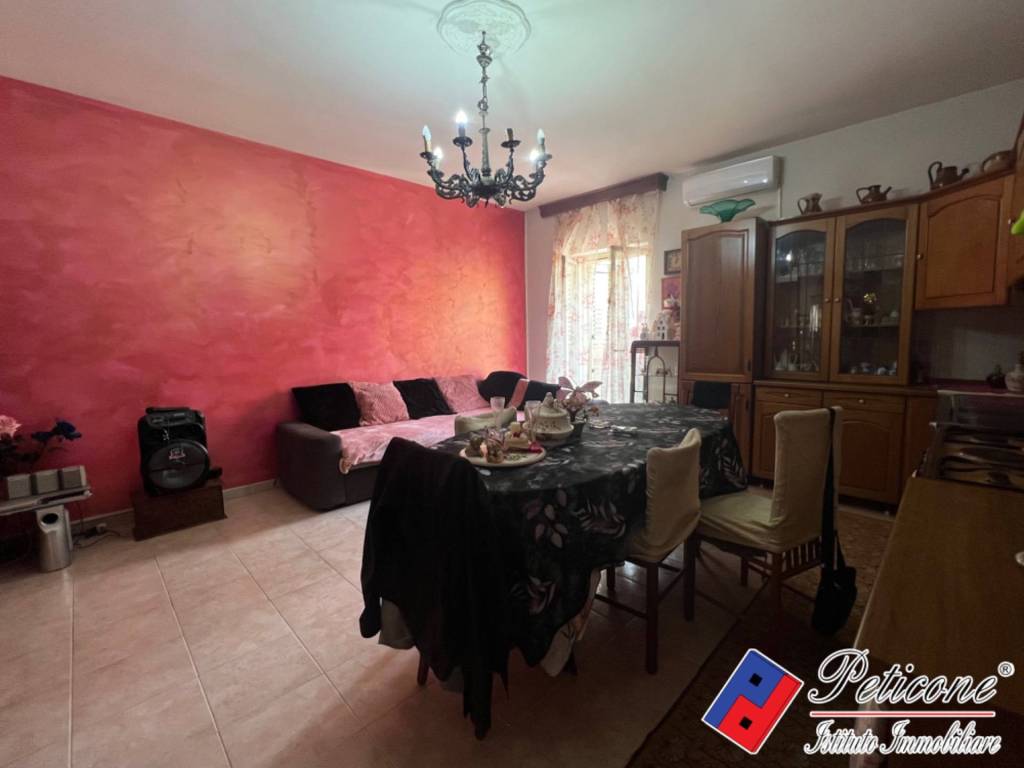 Appartamento a Fondi in Via Giovanni Pascoli - Foto 3