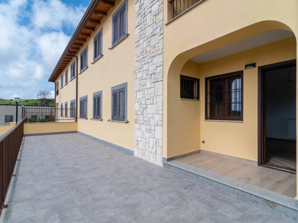 Appartamento a Montalto di castro in Strada delle Murelle - Foto 4