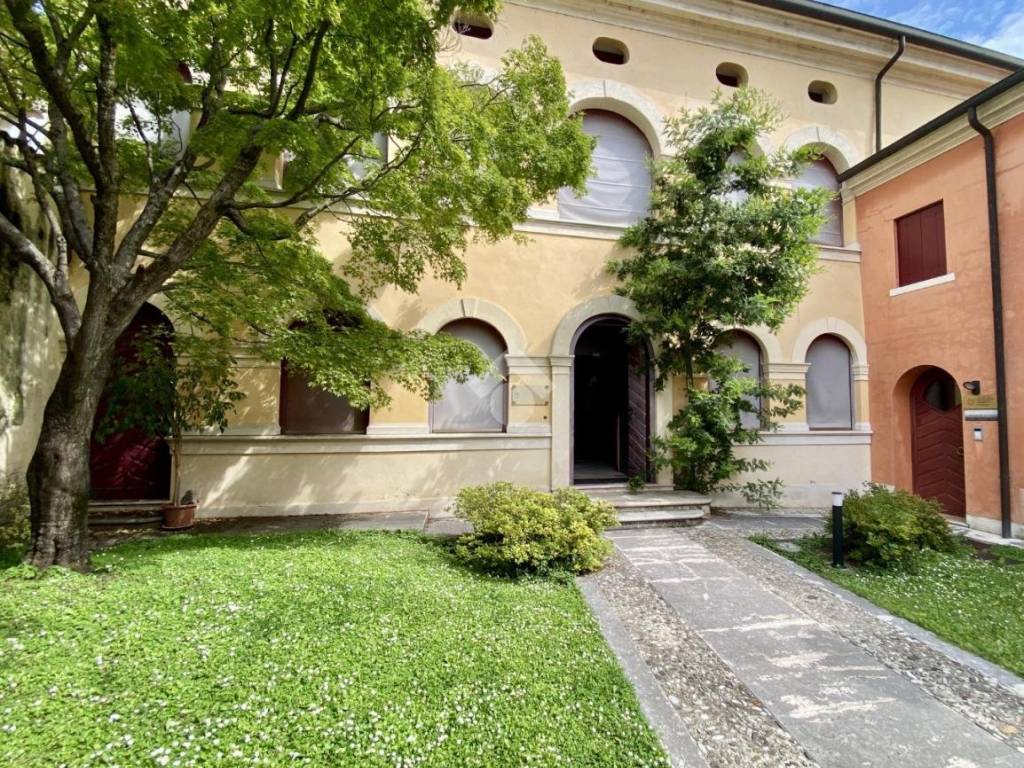 Appartamento a Isola vicentina in Piazza Guglielmo Marconi, 17 - Foto 4