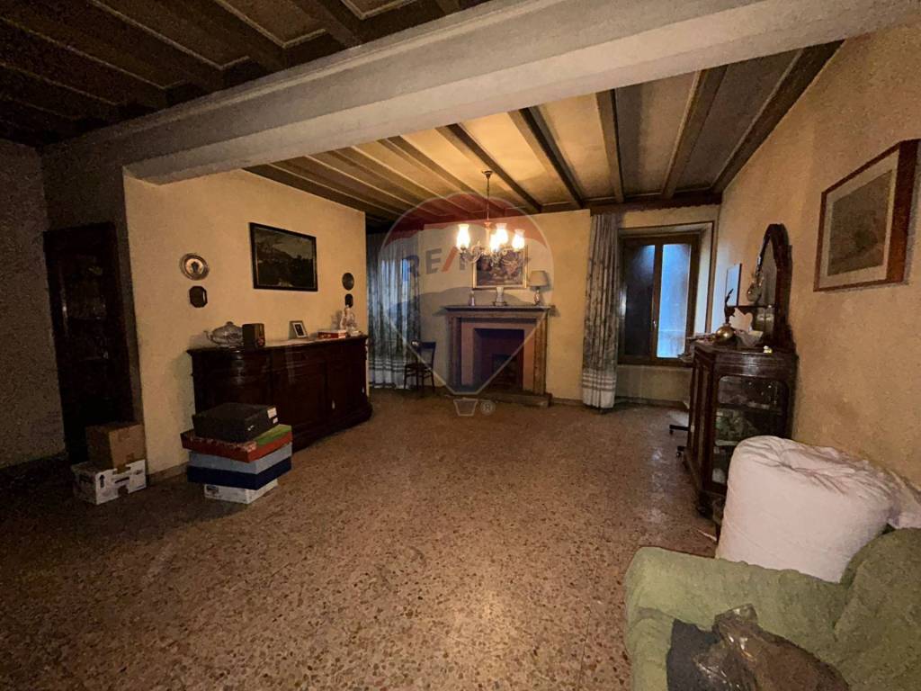 Casa indipendente a Castiglione delle stiviere - Foto 5