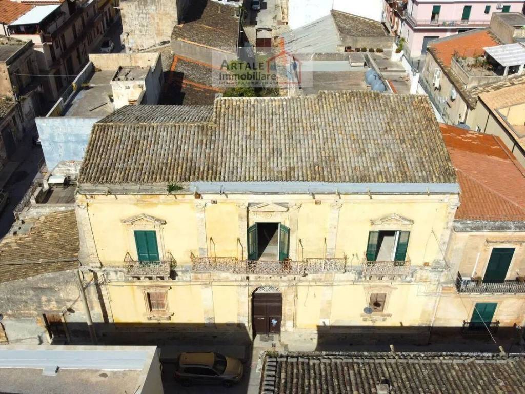 Villa a Avola in Via Ruggero Settimo, 22 - Foto 3