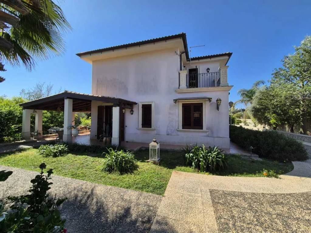 Villa a Avola in Contrada Chiusa Di Carlo - Foto 4