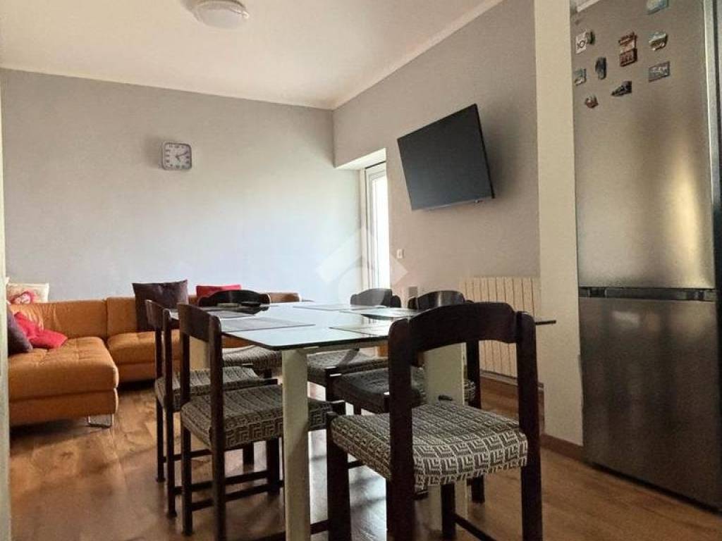Appartamento a Rezzato in Via Chizzola, 7 - Foto 4