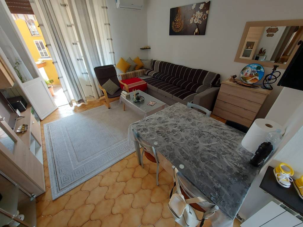 Appartamento a Sesto calende in Via Lombardia - Foto 2