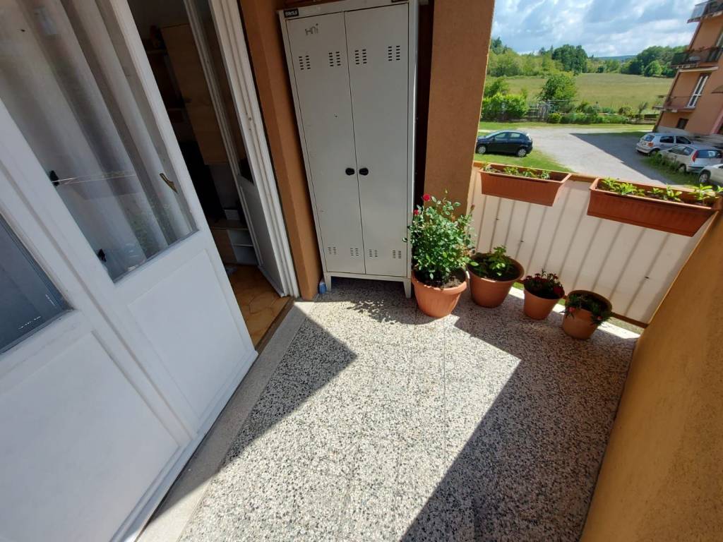 Appartamento a Sesto calende in Via Lombardia - Foto 5