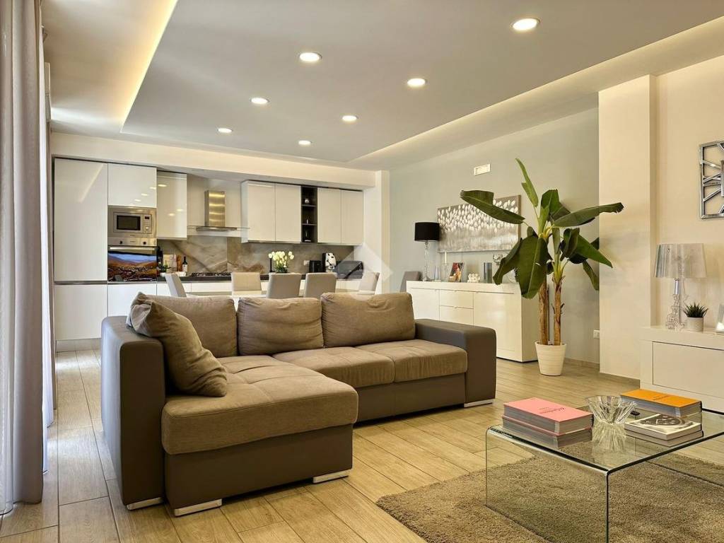 Appartamento a Lusciano in Via Alessandro Volta, 30 - Foto 3