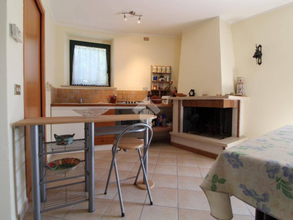 Casa indipendente a Campli in Via Giacomo Leopardi, 2 - Foto 3